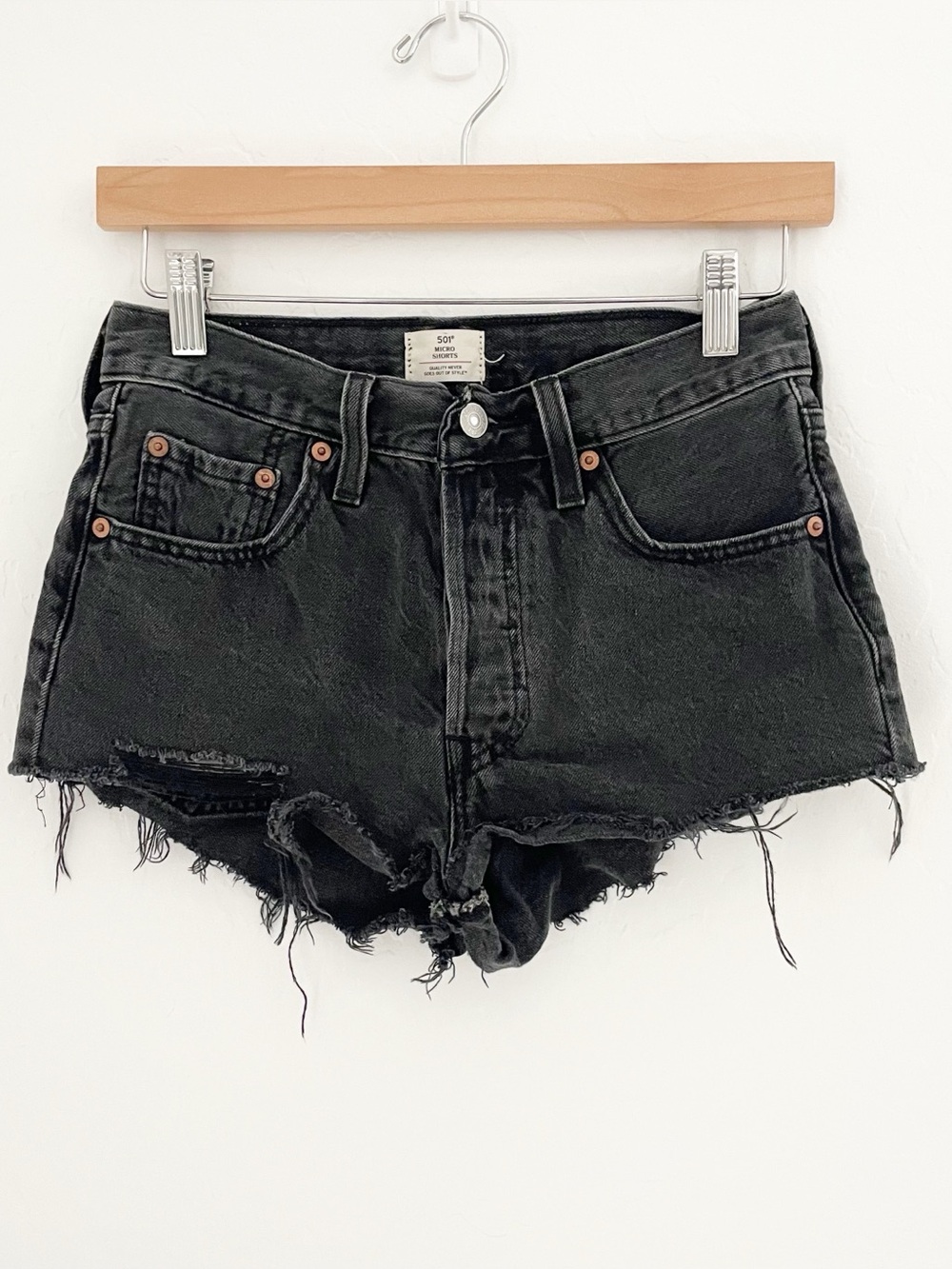 Levi’s 501 micro mini shorts black size 25